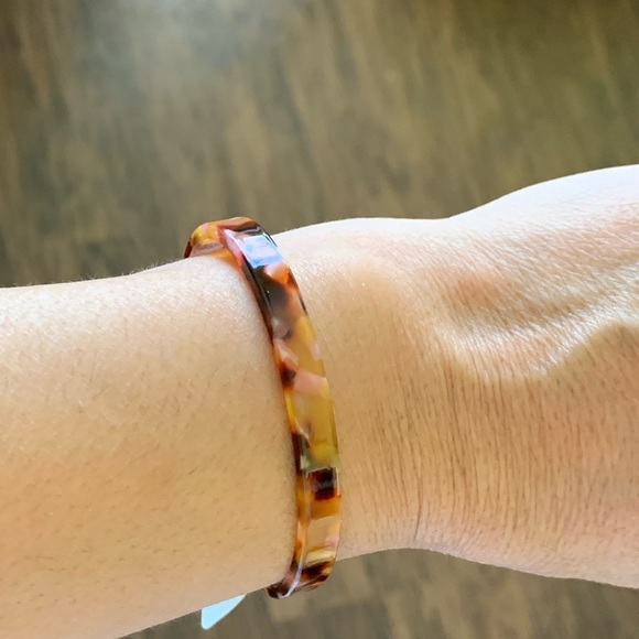 Francesca’s collections noemi pink tortoise cuff - Picture 16 of 16